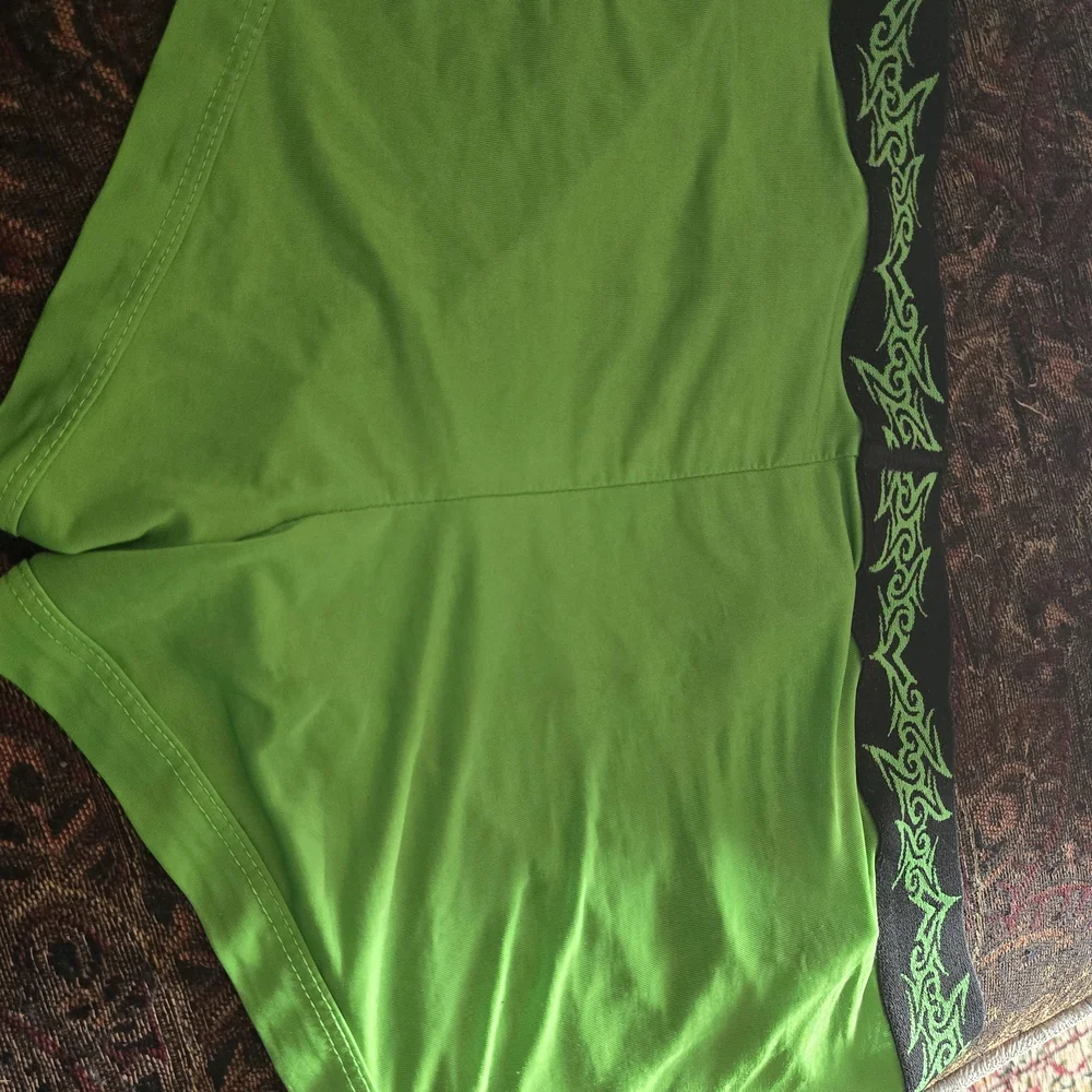 Green Boxer Briefs for Men Medium With Accents - Picture 2 of 2